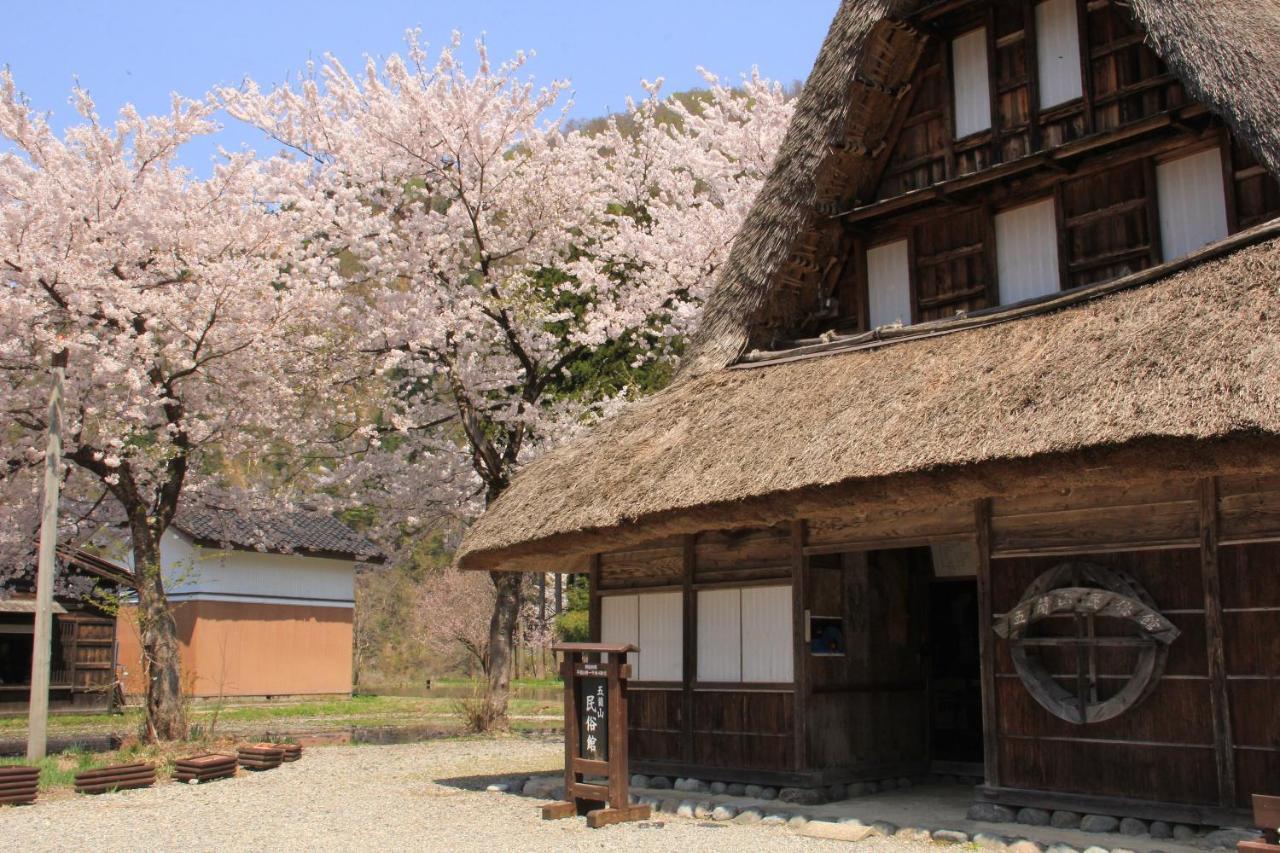 Gokayama Onsen Akaokan Nanto Buitenkant foto